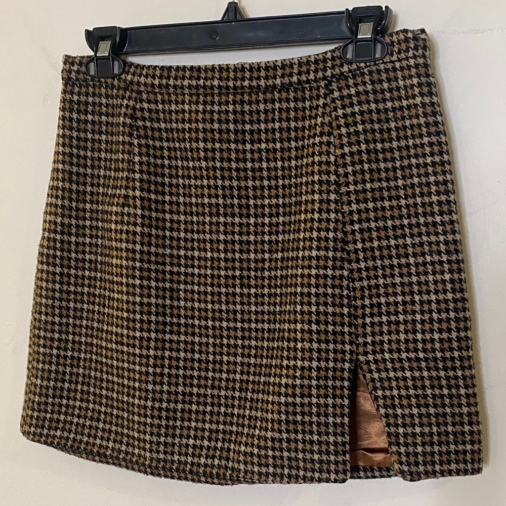 Olivaceous Houndstooth Mini Skirt in Brown and Black with Tan Lining